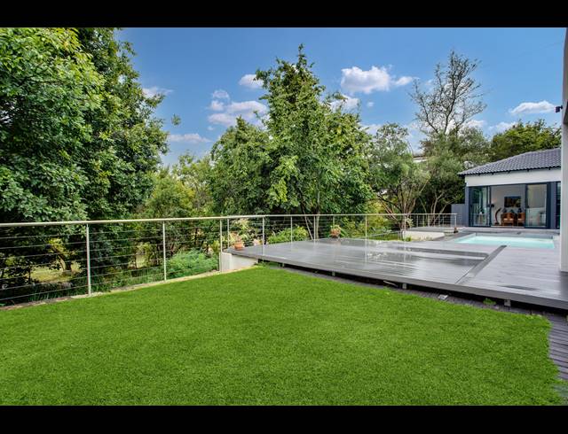 5 BEDROOM HOUSE FOR SALE IN DAINFERN GOLF ESTATE